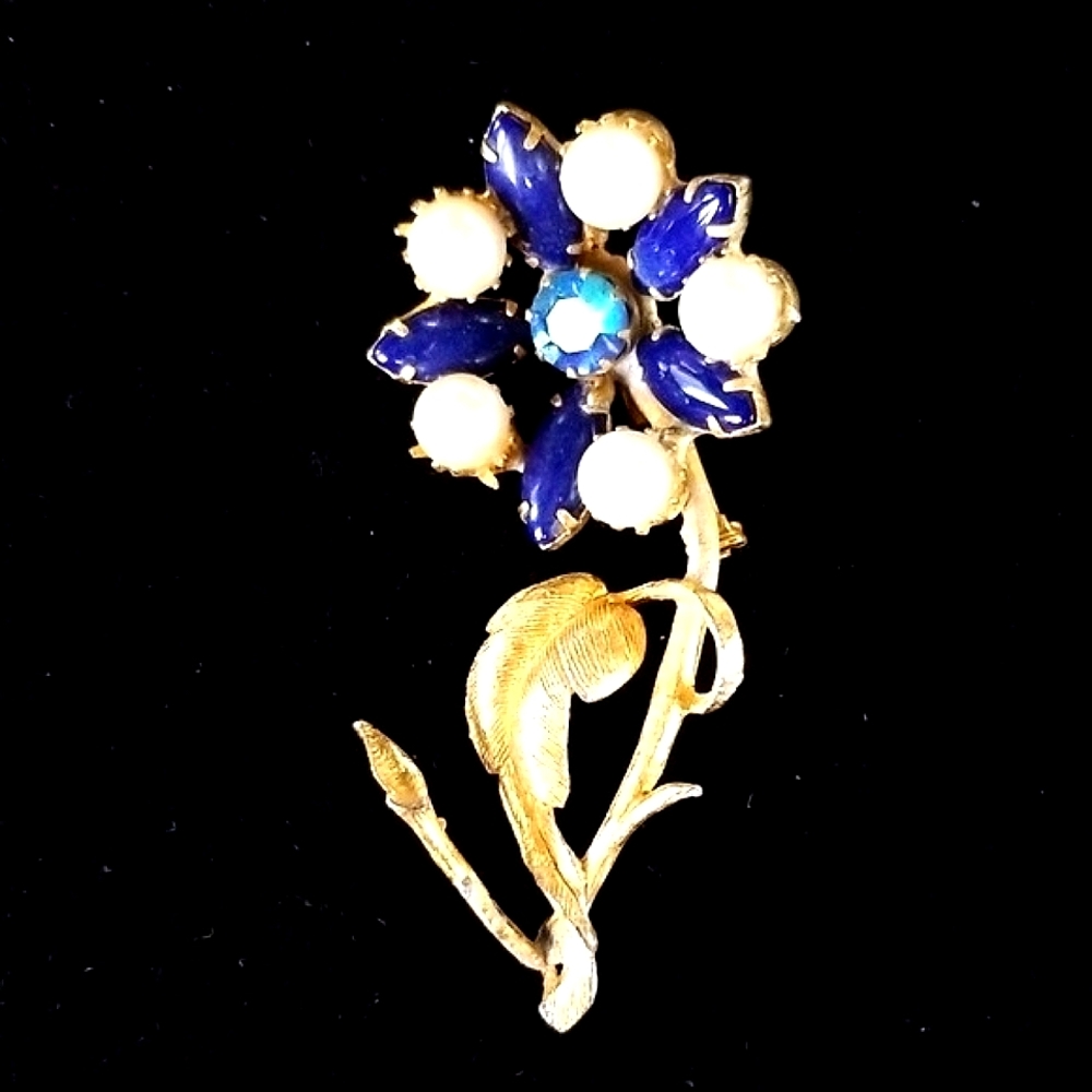 Vintage 1950s Faux Pearl Glass Stone Flower Brooch - Picture 9 of 9